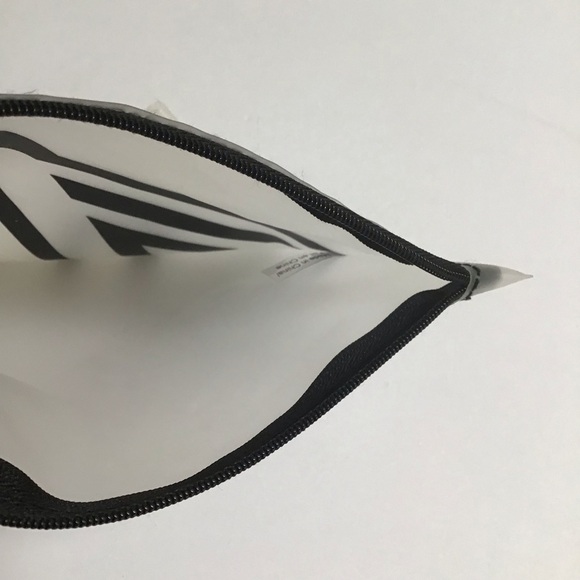 Sephora Red Lipstick Travel Bag Jet Beauty on the Fly Reusable Plastic Cosmetics - Picture 4 of 8